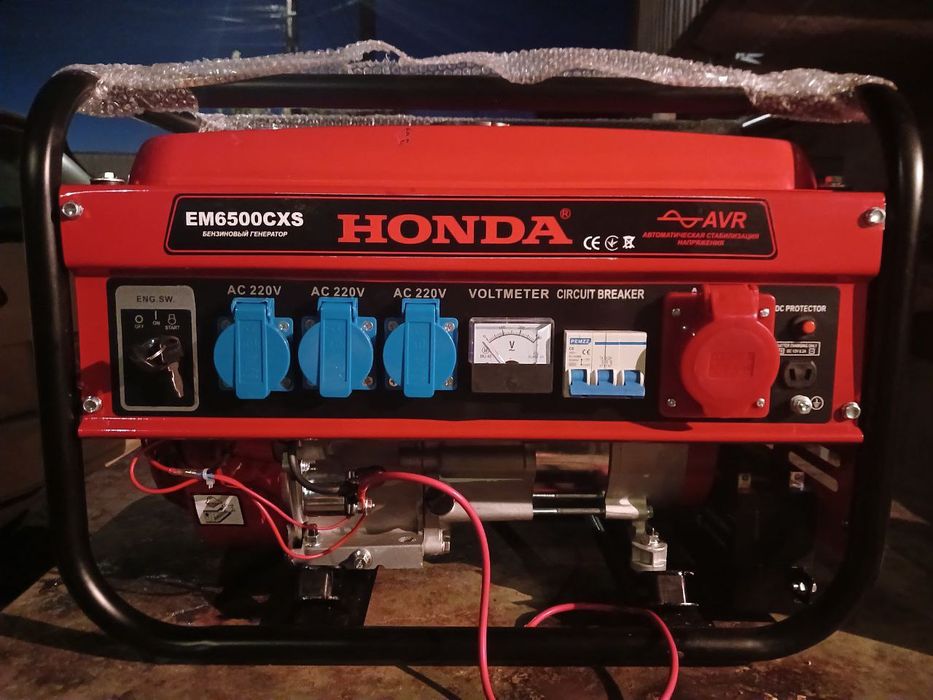 Генератор новий бензин 6.5 Кв