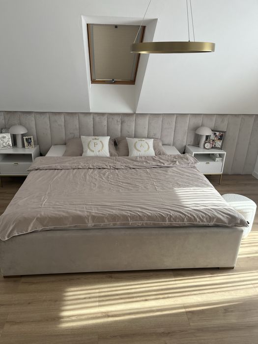 Łóżko sypialniane tapicerowane 200x220