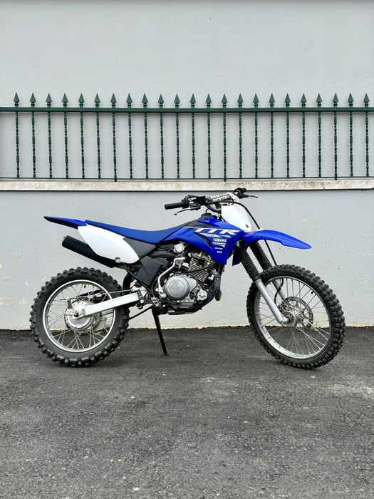 Yamaha TTR 125 (como nova)