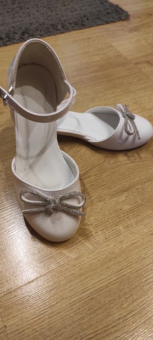 Buty białe 31 komunijne