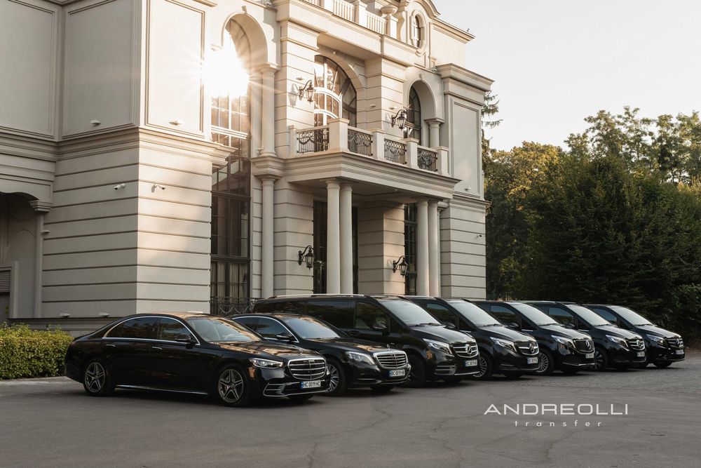 V-class приватний трансфер VIP класу Львів Варшава Краків Жешів