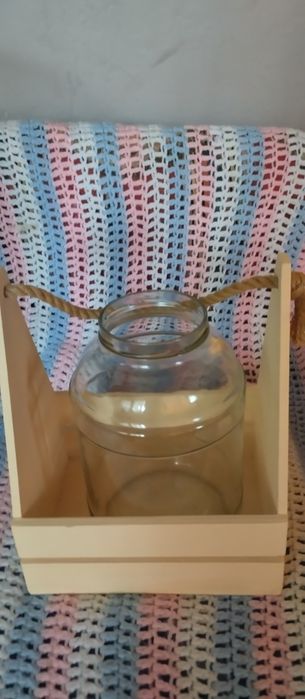 Продам банки 4л с широким горлом, без крышек 80 грн/шт