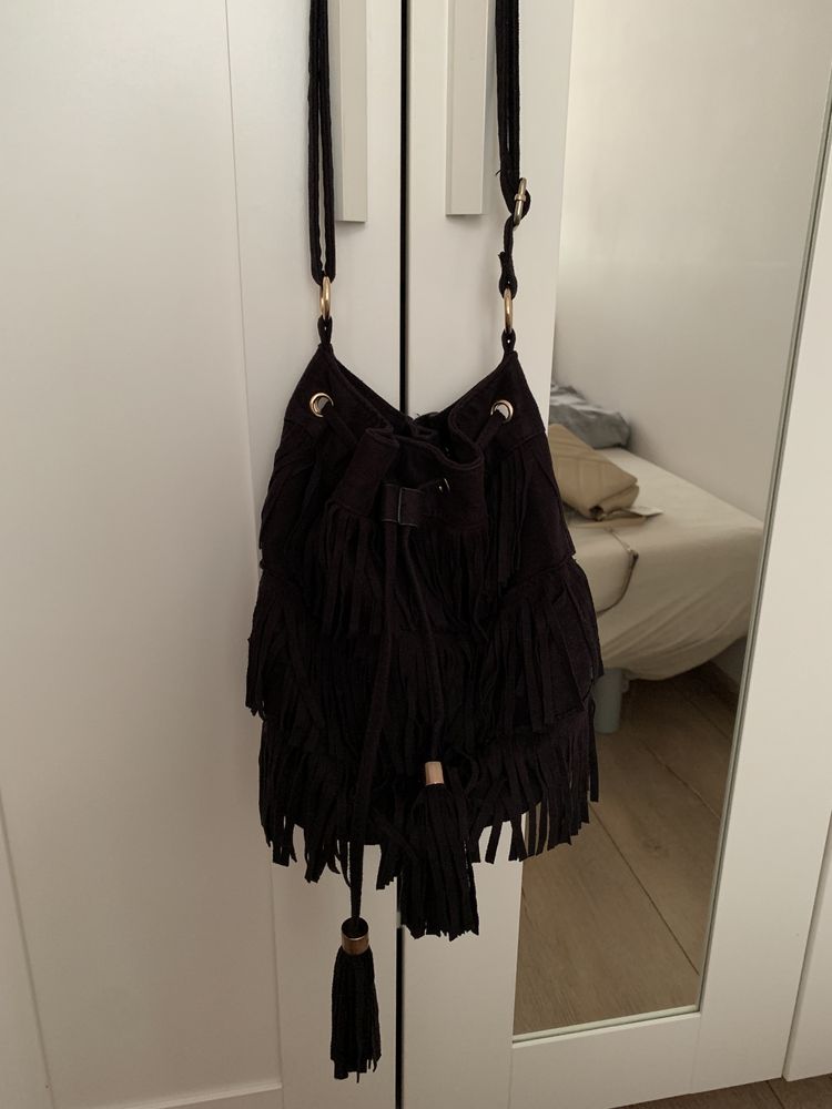 Torebka zamszowa boho z frendzlami