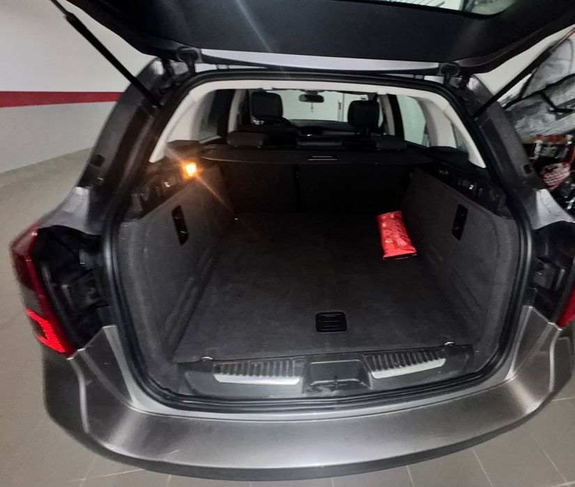 Renault Laguna Break 2011, 1.5dci 110cv, apenas 154 mil kms reais, Car