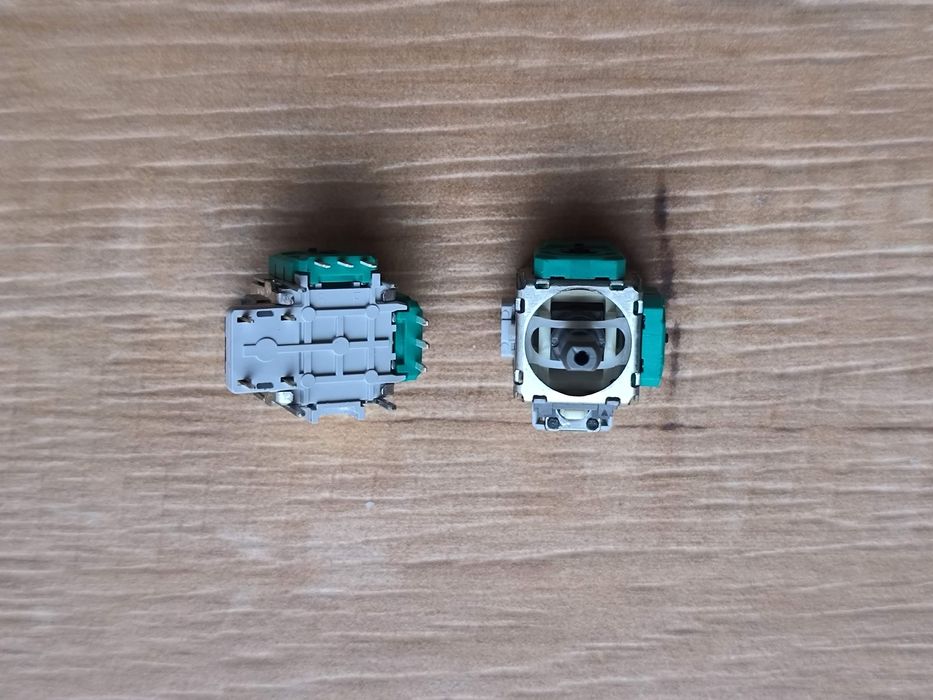 Oryginalne joysticki ALPS 3D do XBOX ONE / ONE S / ONE X