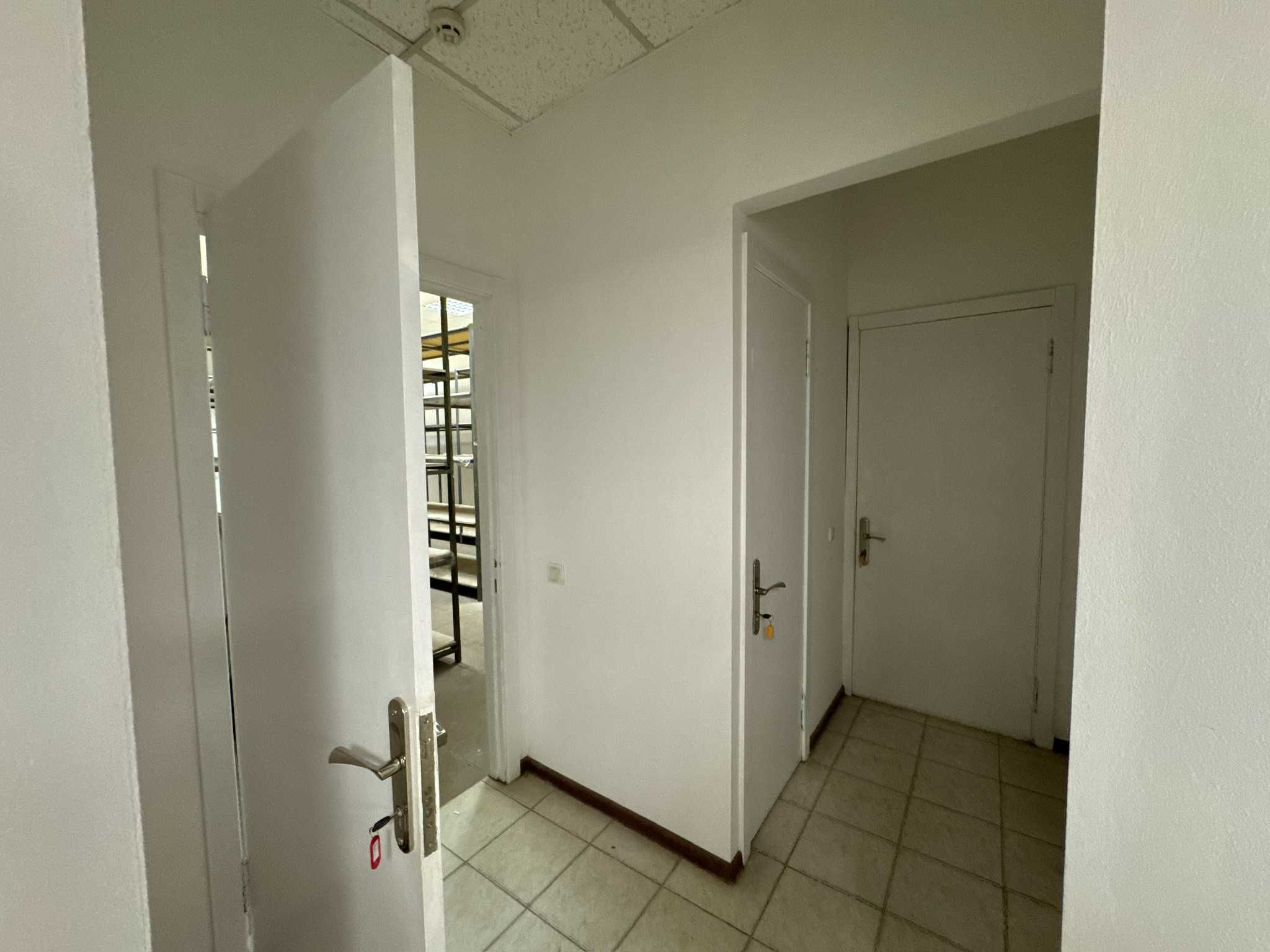 Оренда приміщення 363,3 м² Дмитра Яворницького, червона лінія
