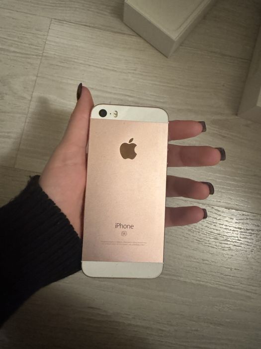 Iphone SE 32gb в робочому стані