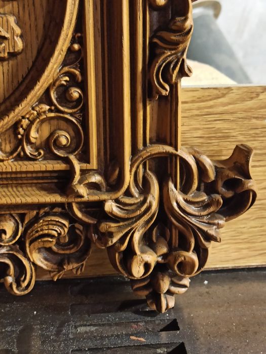 Годинник з дерева