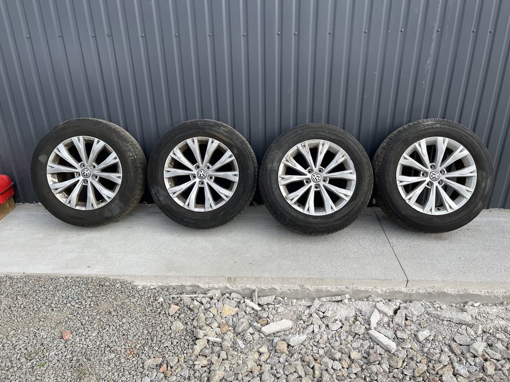 Диски в сборе с резиной 215/65r17 bridgestone,volkswagen