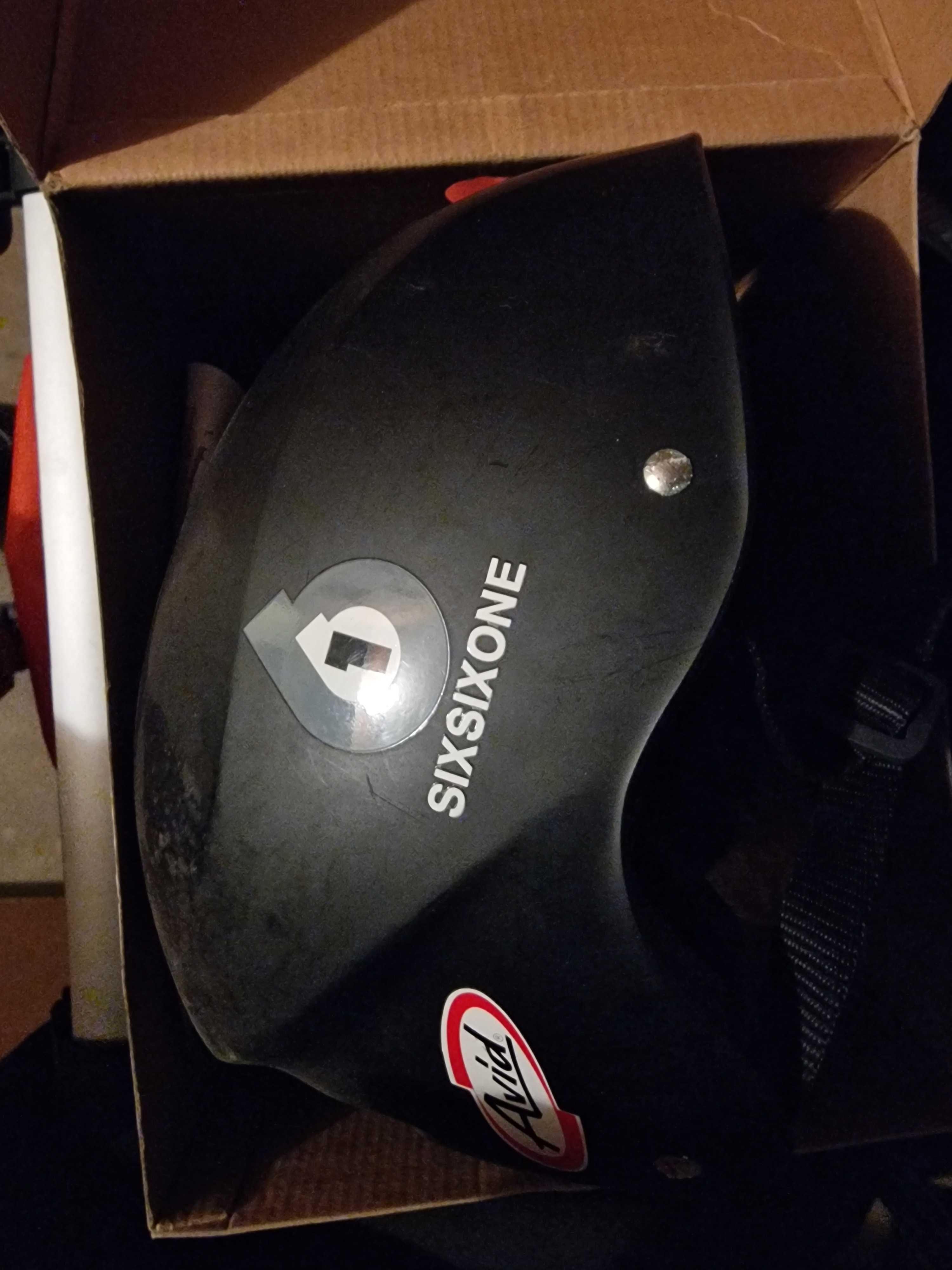 Kask 661 SixSixOne Mullet Helmet