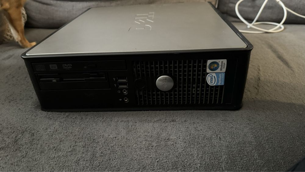 Komputer stacjonarny Dell, procesor Intel, 8gb ram, 120gb SSD, win 10