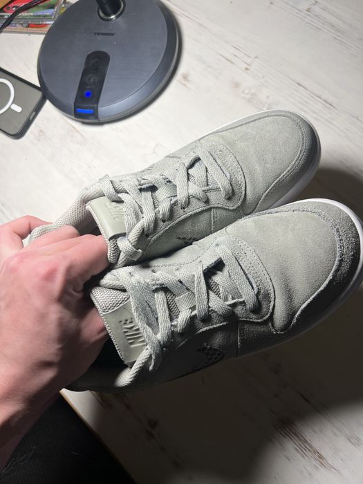 Продам жіночі кросівки nike