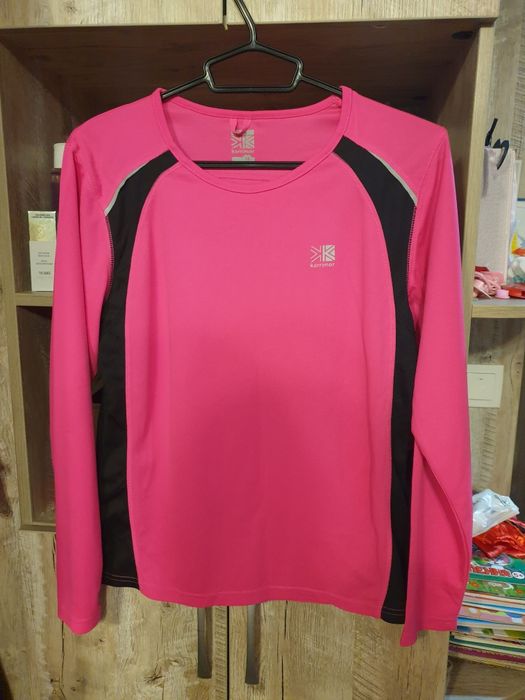 фирменная спортивная кофта кофточка размер М