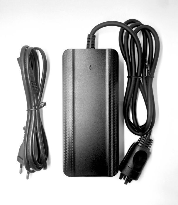 Ładowarka do rowerów  z napędem Bosch  2A