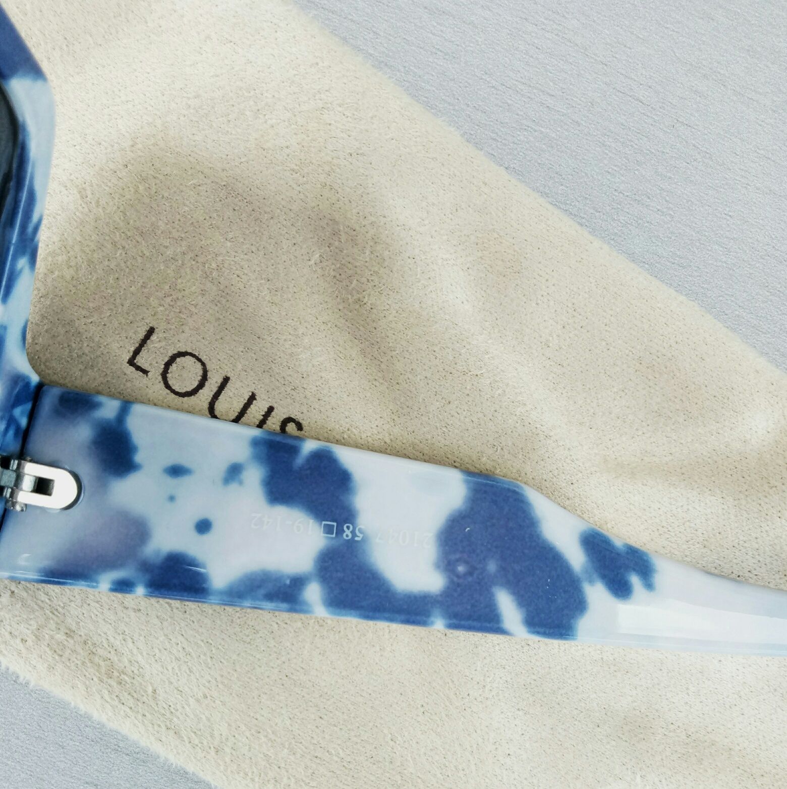 Louis Vuitton большие модные женские очки оправа бело голубой мрамор