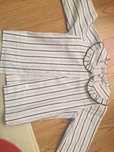 Camisa marca menina e casaco marca Chico 3 anos