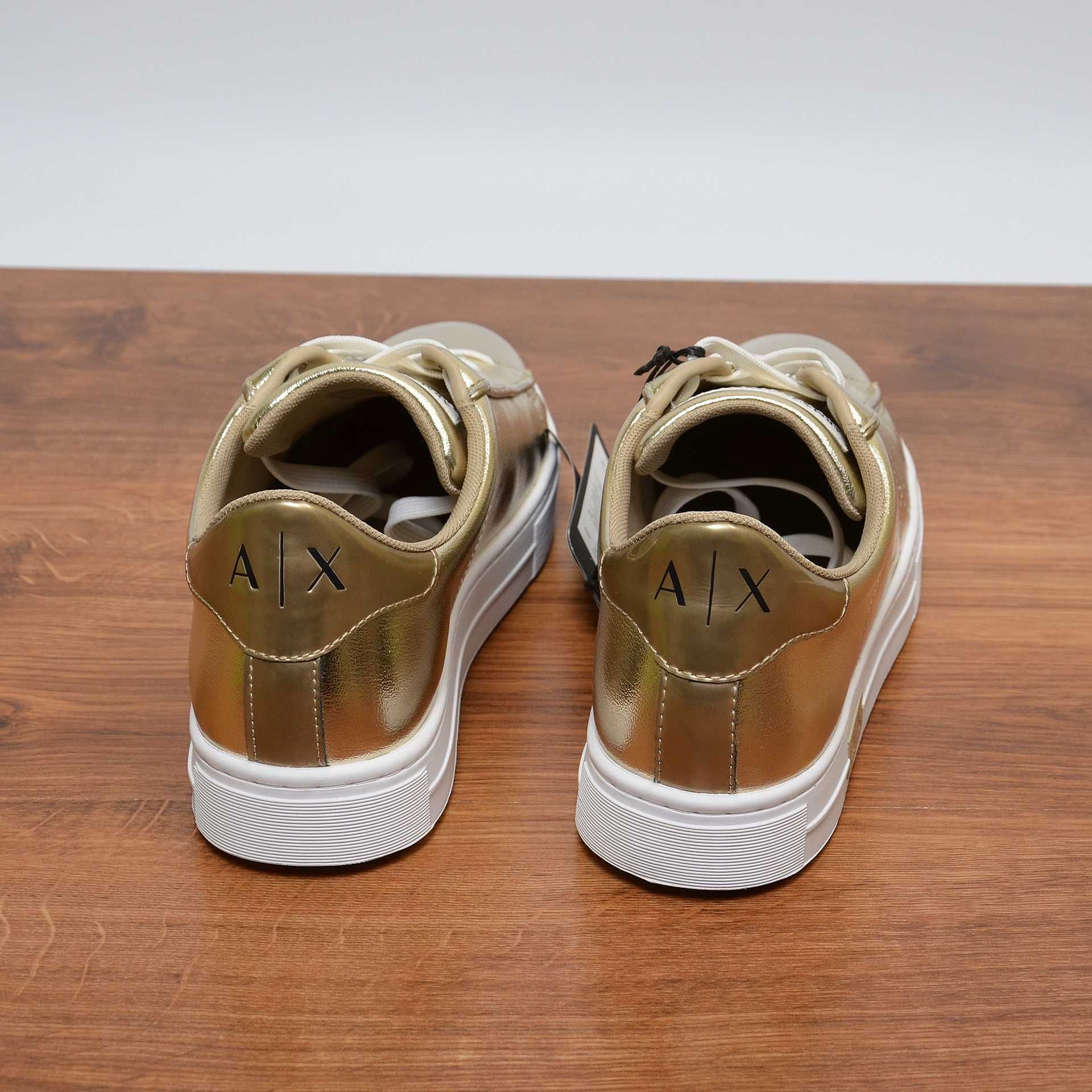 Armani Exchange Gold кеды кроссовки оригинал 38 / 24.5см XDX079-XV567