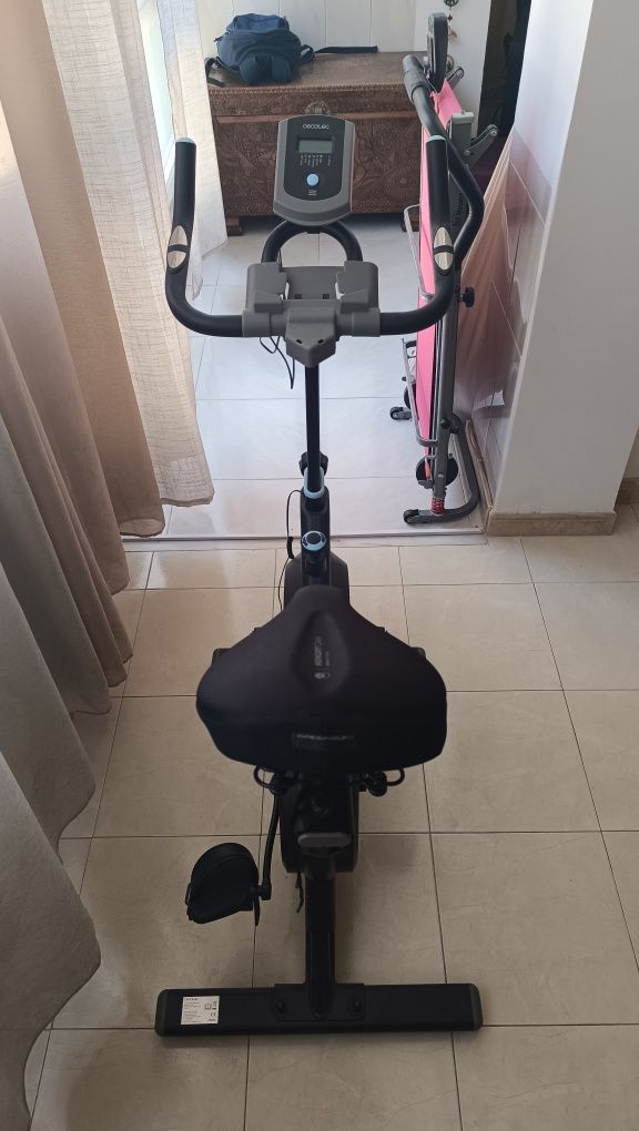 Bicicleta Cecotec Indoor drumfit 10000