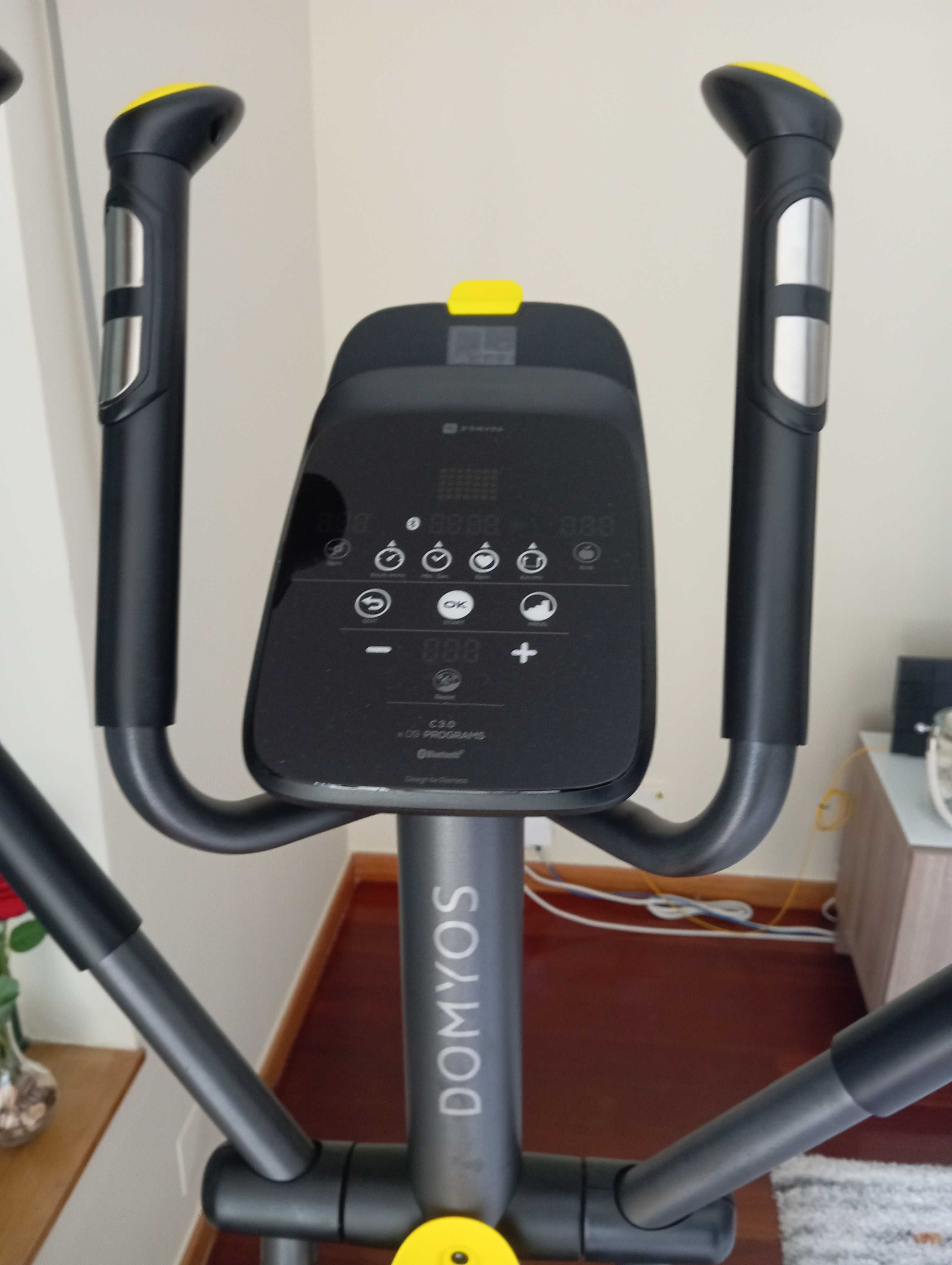 Bicicleta Elíptica de Treino 500 Conectada