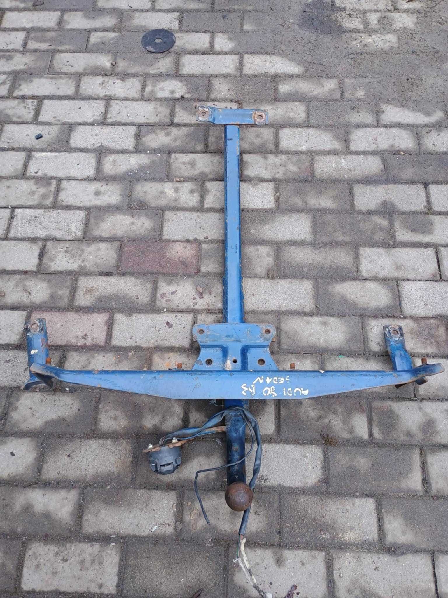 Hak holowniczy Audi 80 B3