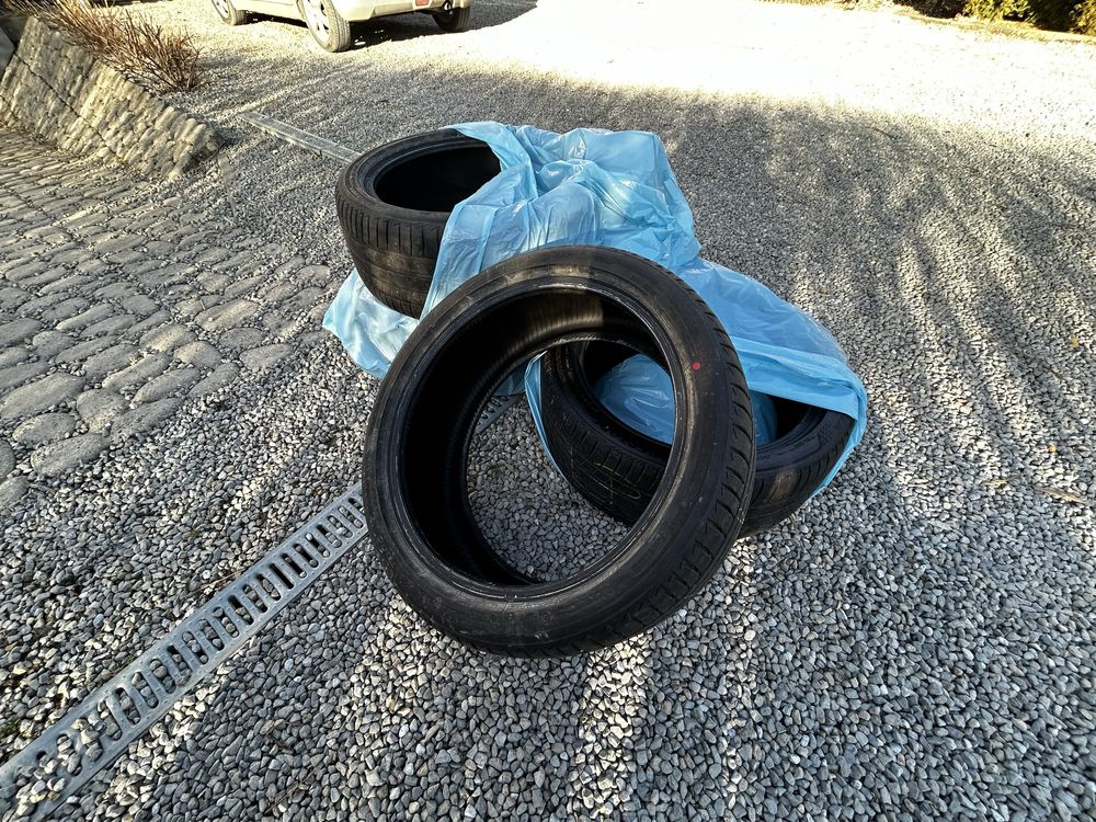 Bridgestone turanza 245/40 r19