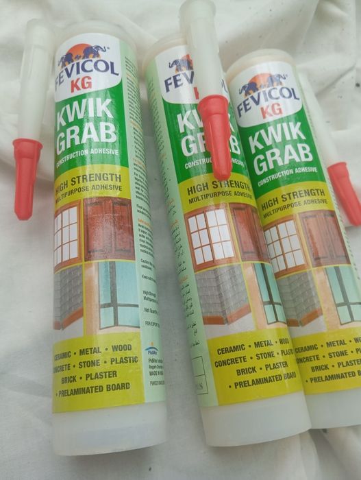 Высокопрочный многоцелевой строительный клей 3 флакона.