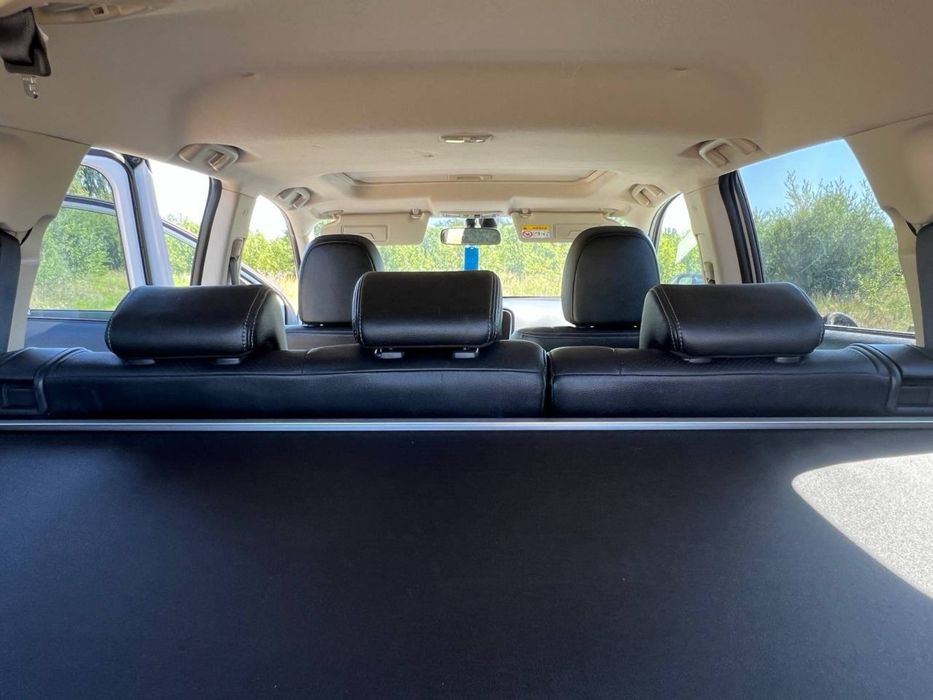 Продам  Mitsubishi Outlander PHEV