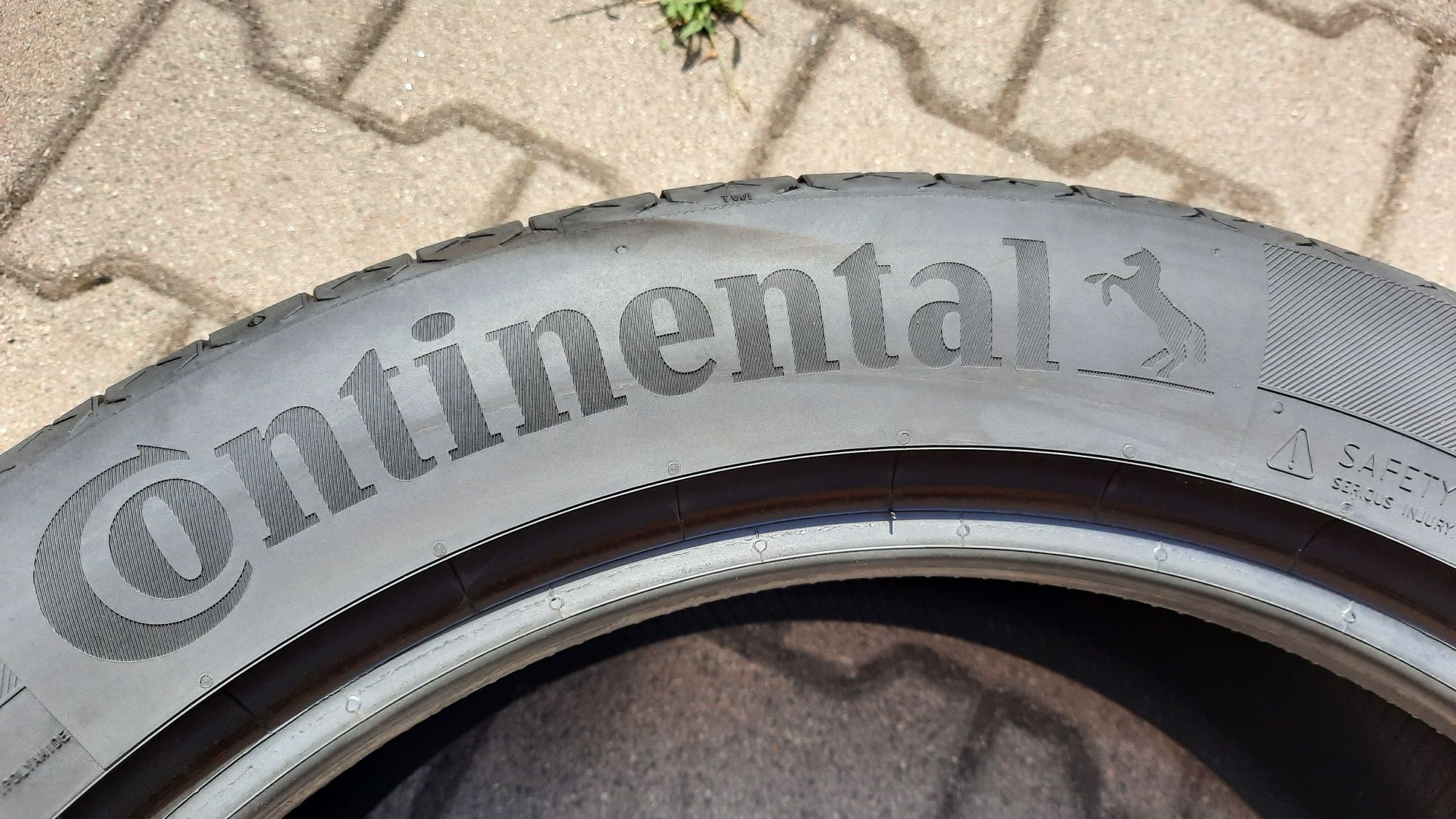 Continental 255/45 R19 SportContact 6