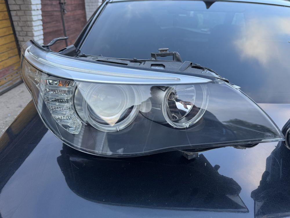 Komplet lamp przednich BMW E60/E61-po pełnej regeneracji-stan IDEALN