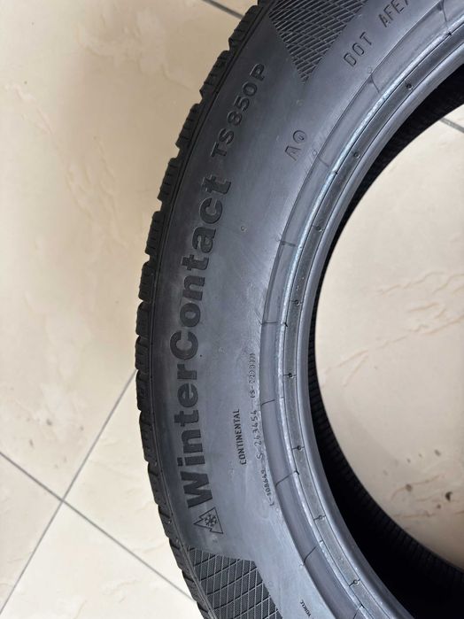 Продам зимові шини 235/ 55 R19 101H Continental WinterContact TS850P