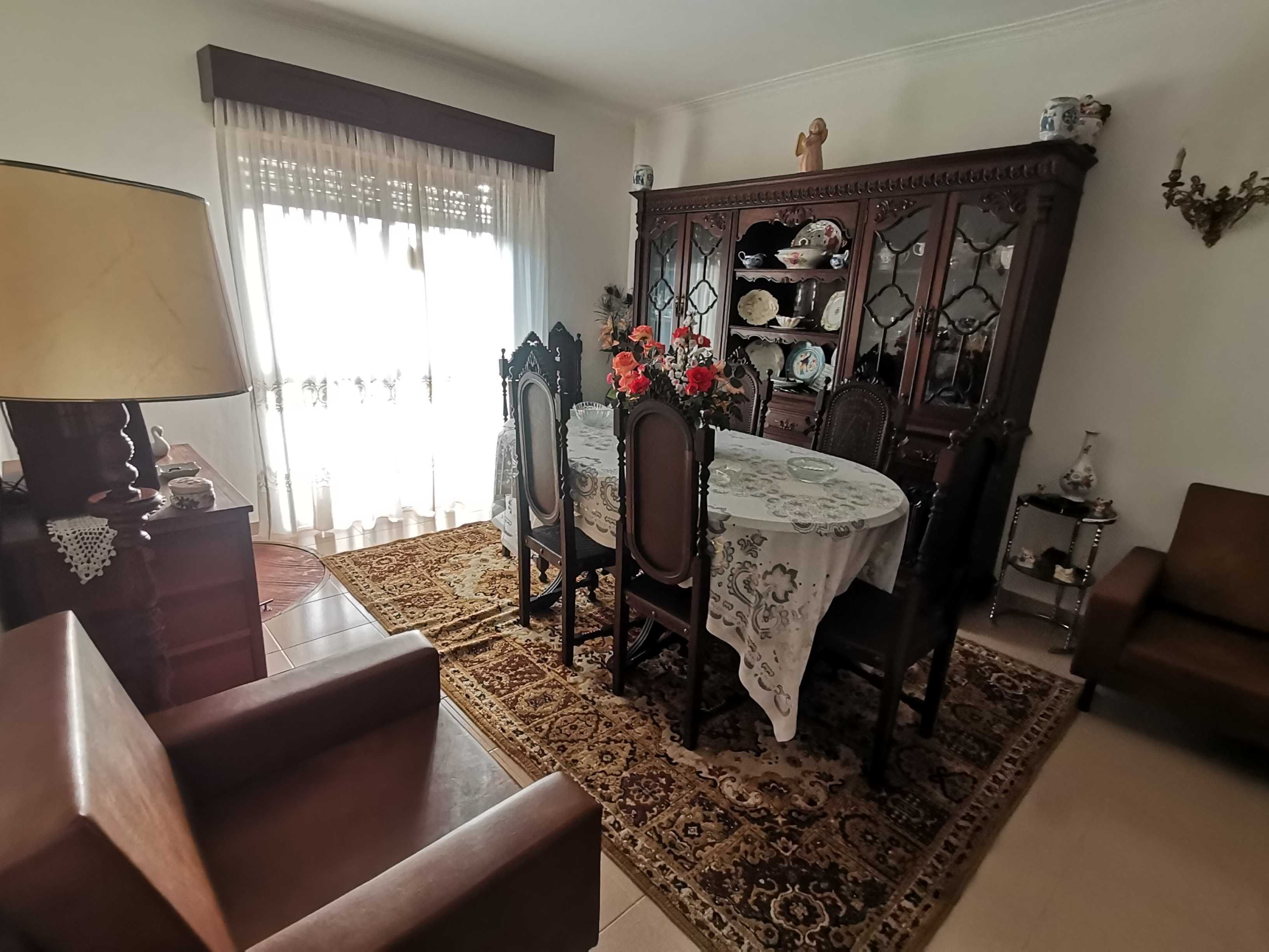 Moradia Isolada com Terreno em Moinhos, Miranda do Corvo