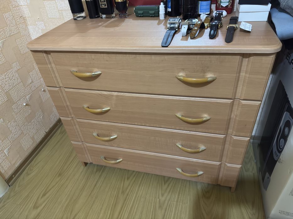 Продам тумбу в нормальному стані