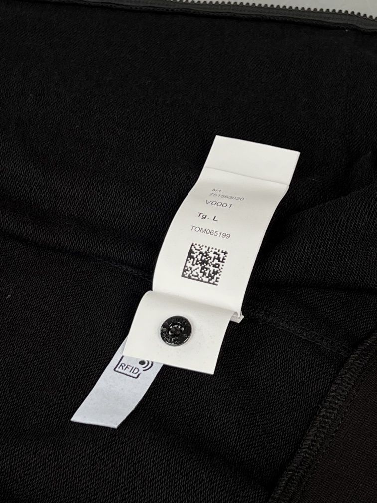 худі STONE ISLAND в чорному кольорі