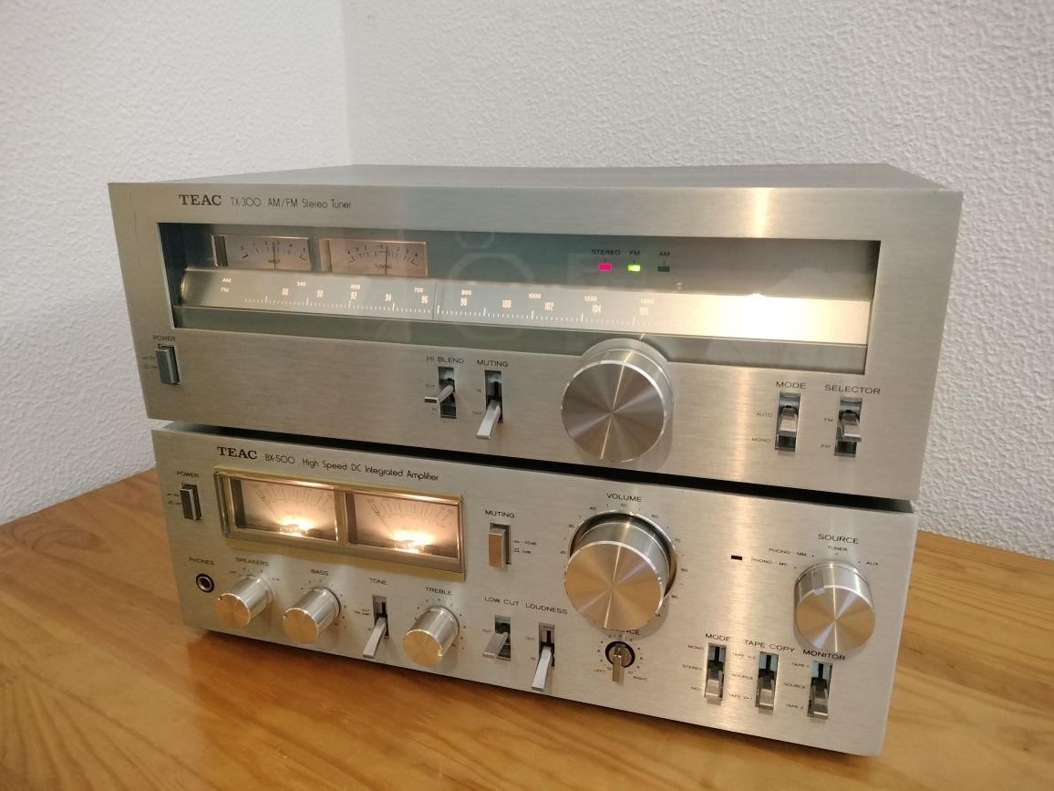 Amplificador e Tuner TEAC