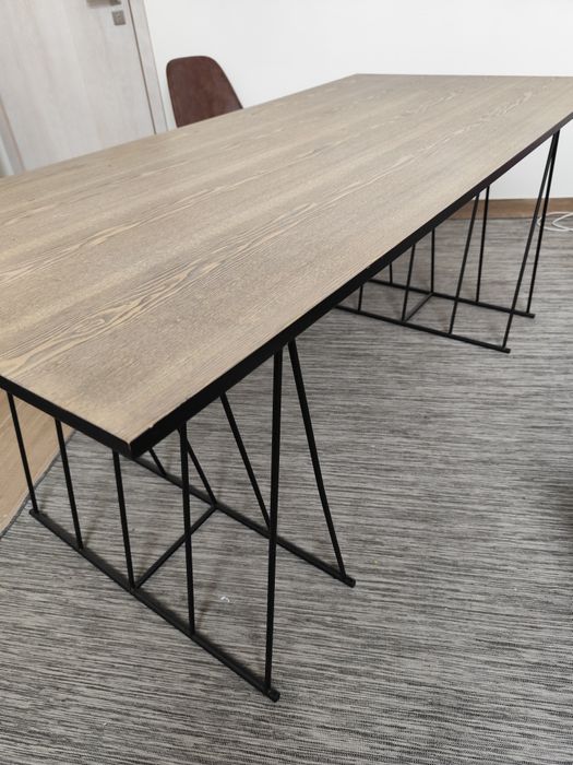 Mesa de jantar com 2 cadeiras