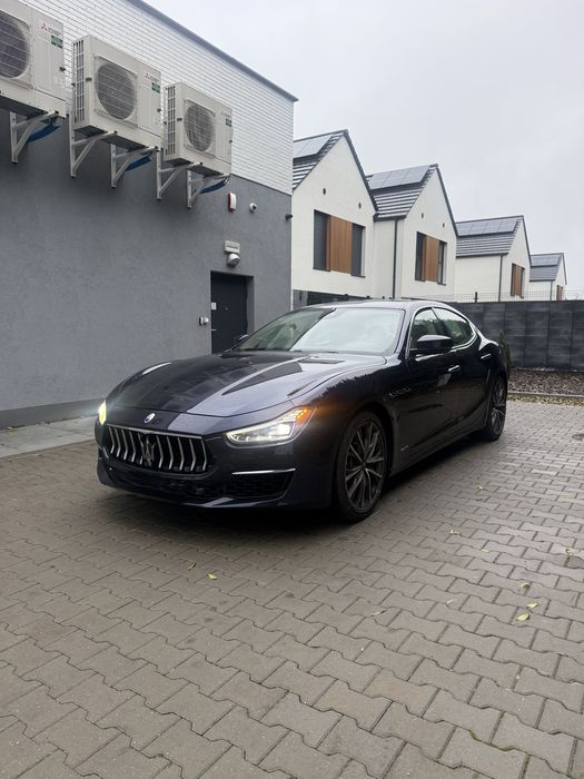 MASERATI GHIBLI SQ4 GRANLUSSO 3.0 430km LIFT Trofeo niebieski