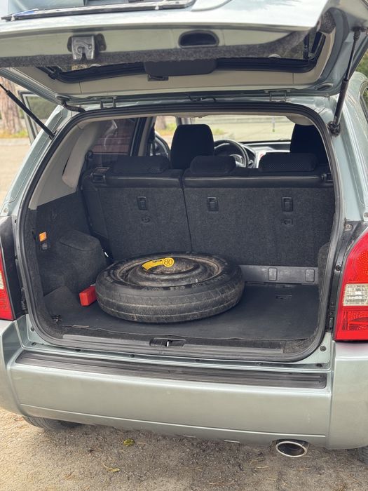 Продам Hyundai Tucson 2007 рік 2.0 газ/бензин 4x4 мехака