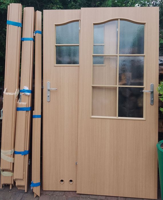 Drzwi wewnętrzne z ościeżnicą 80 lewe