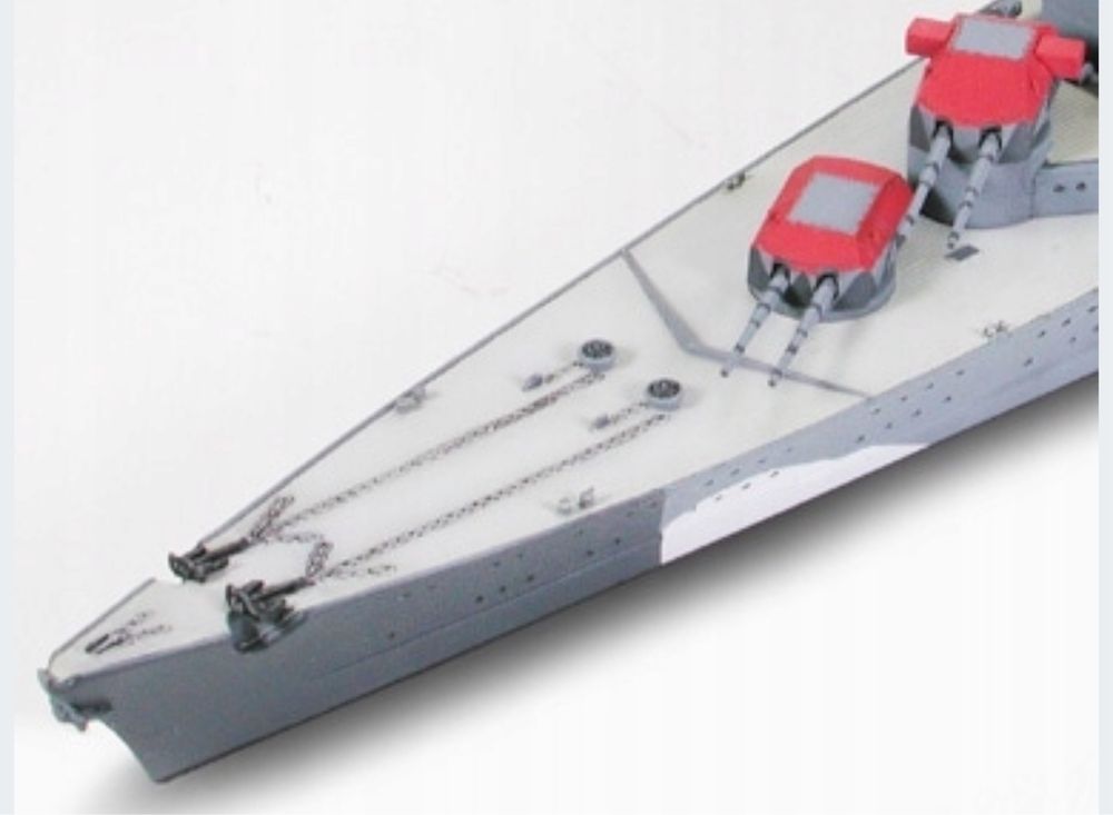 Okręt krążownik Prinz Eugen model 31805 Tamiya