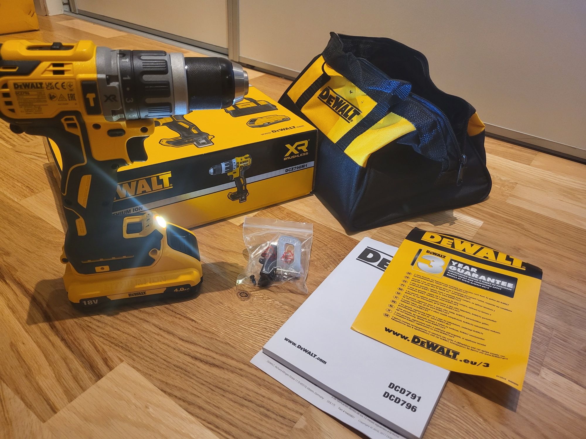 Dewalt DCD796, шуруповерт, дріль