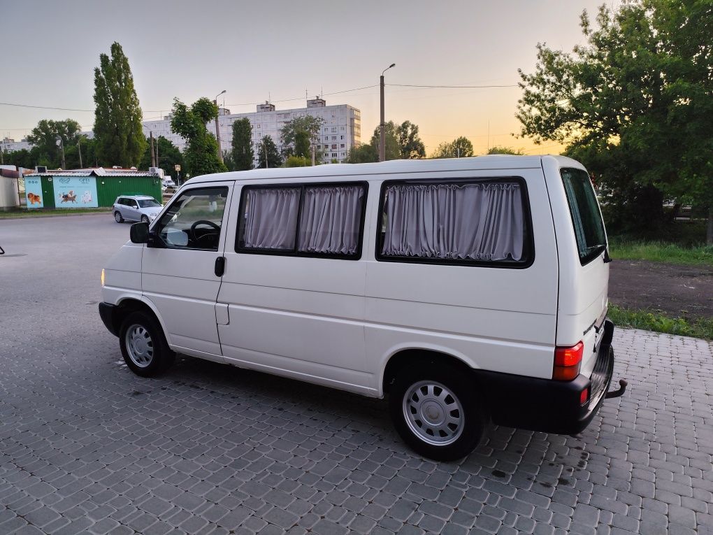 Volkswagen Transporter T4 2.5 Пассажир