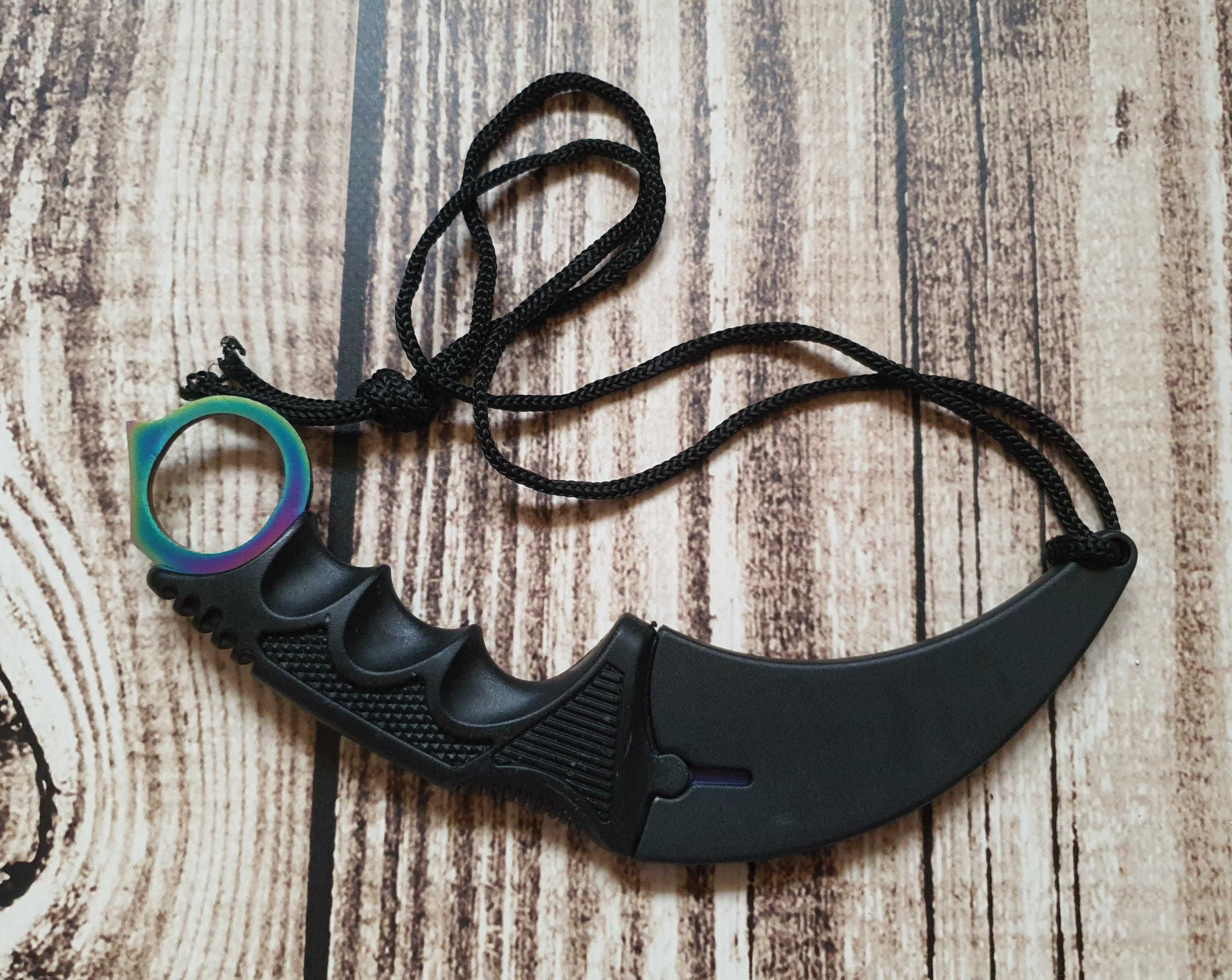 Nóż karambit CS GO Rainbow