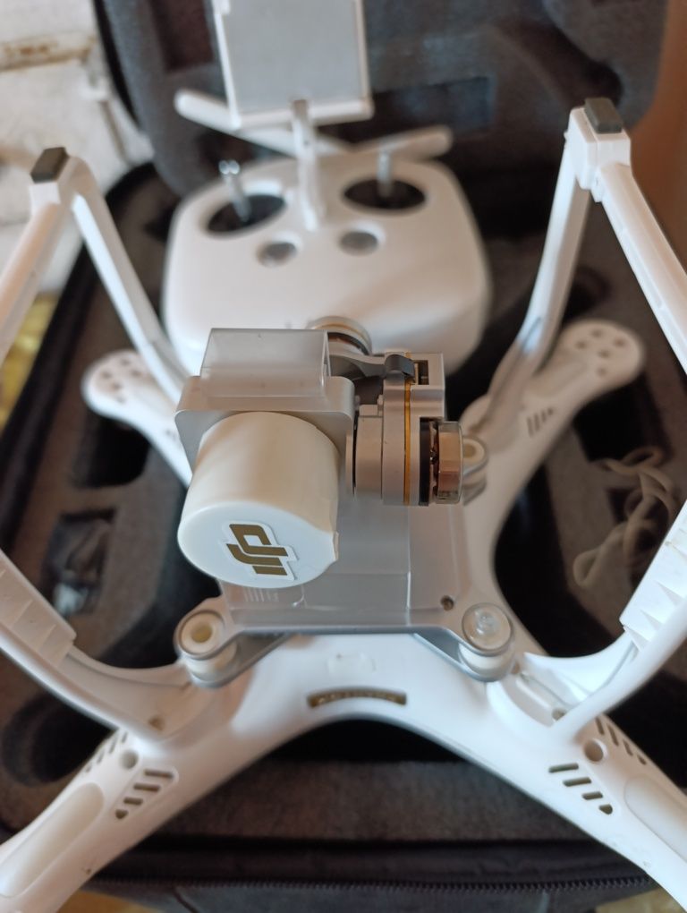 RezeDron Phantom 3 profesjonal kamera 4k