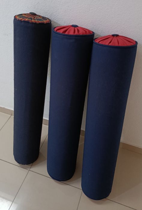 Almofadas rolo / travesseiros