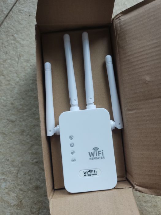 WiFi  усилитель сигнала роутер репитер