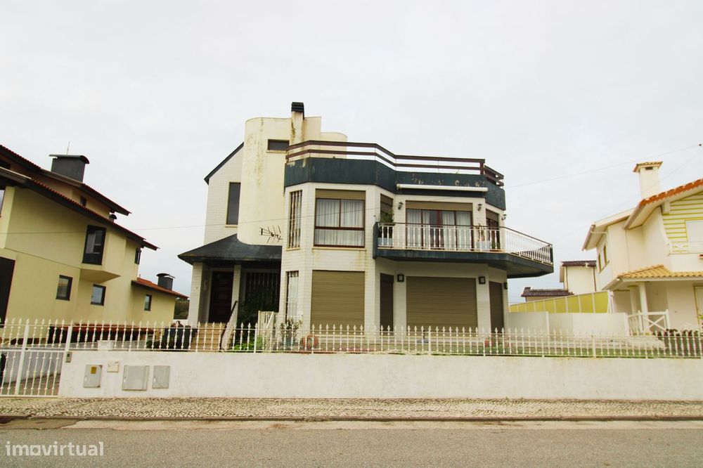 Moradia T7 na Costa Nova