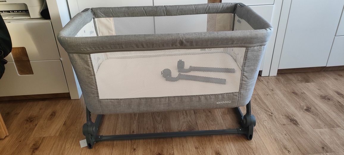 Łóżeczko dostawne Skiddou Natt