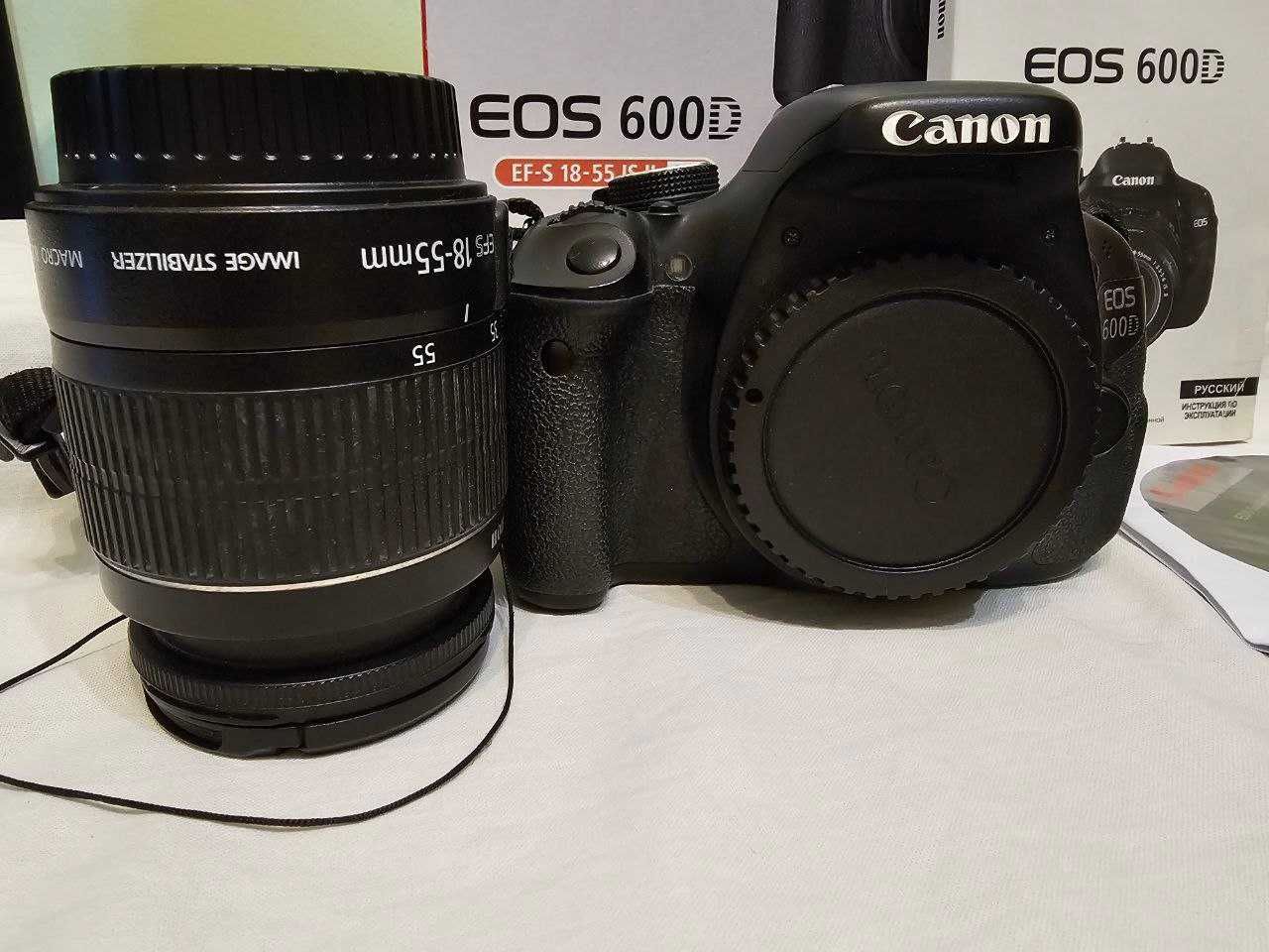 Дзеркальний фотоапарат Canon EOS 600D kit (18-55 mm) EF-S IS II