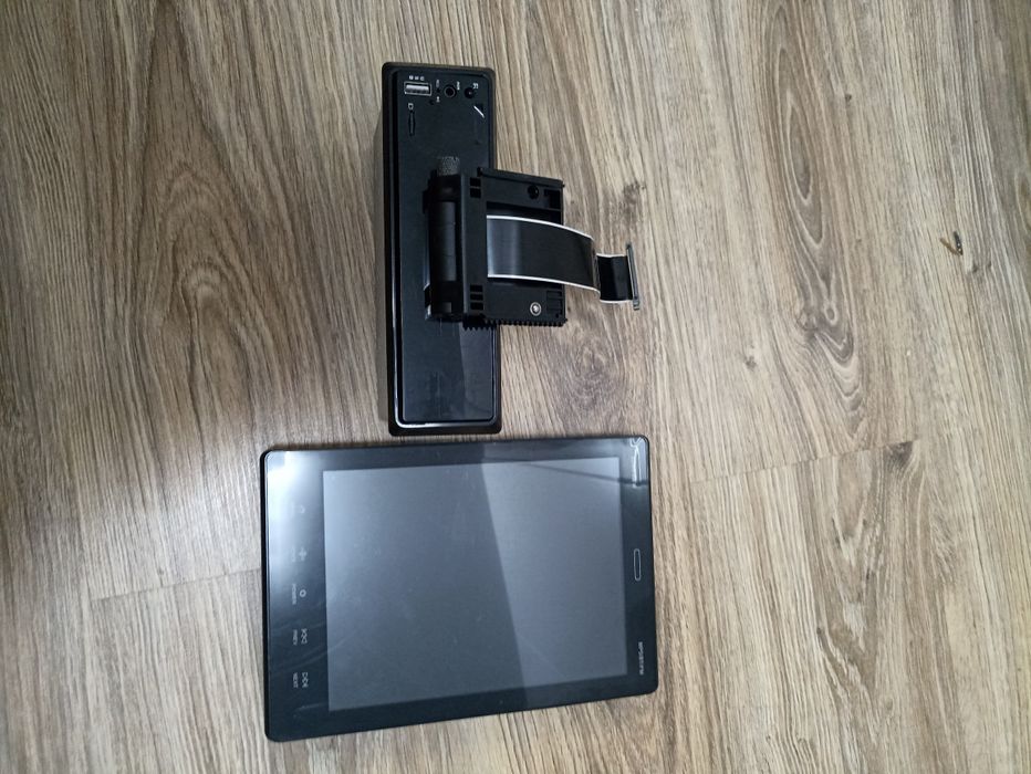 Продам магнітолу 10 дюймів