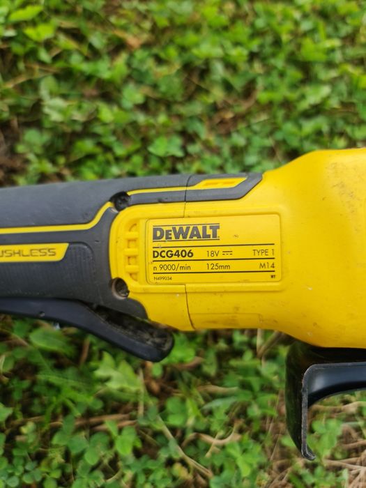 Продам болгарку dewalt dcg 406